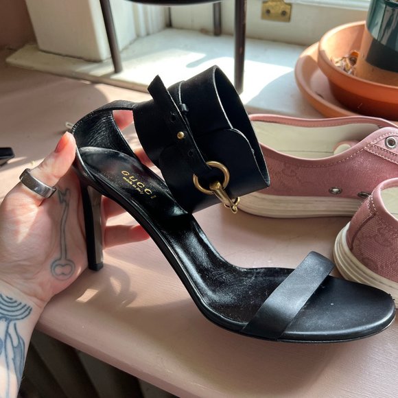 Gucci Ursula Leather Horse Bit Ankle Strap Heels - Picture 4 of 13